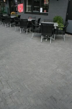 Pave En Beton Noir Tambourine 10x10x6cm (m2) -Pas Cher Intergardshop Magasin 204100 tambour waalformaat antraciet 7