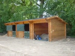Box Cheval 10,3x3,8m -Pas Cher Intergardshop Magasin paardenstal trio.2