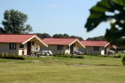 Cabane Maison En Bois Yale 5.72/4.97x6.08m (50mm) -Pas Cher Intergardshop Magasin trekkershut comfort 5